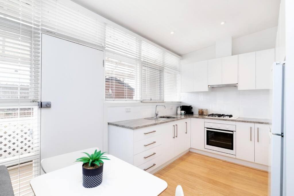 Modern Stylish Self-Contained Studio Apartment Burnside Exterior photo